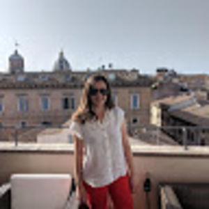 Meet your Posher, Lia